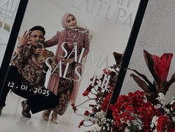 Salma Salsabil dan Dimansyah Laitupa Resmi Bertunangan