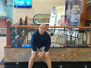 Profil Sandy Permana Aktor Kolosal yang Diduga Dibunuh Profil Sandy Permana Aktor Kolosal yang Diduga Dibunuh