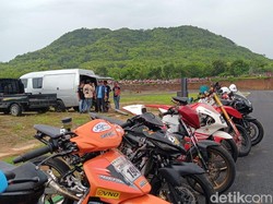 Mario Aji 2 Kali Putaran Jajal Sirkuit Parang Magetan di Hadapan Khofifah