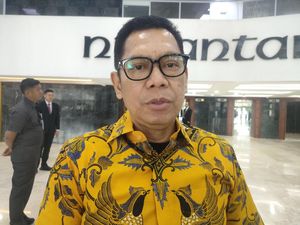 Golkar Persilakan Jokowi Bentuk Partai Super Tbk: Asalkan Penuhi Syarat Golkar Persilakan Jokowi Bentuk Partai Super Tbk: Asalkan Penuhi Syarat