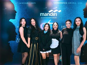 Video: Kemeriahan Opening Konser Super Diva, Dibuka dengan Medley Video: Kemeriahan Opening Konser Super Diva, Dibuka dengan Medley