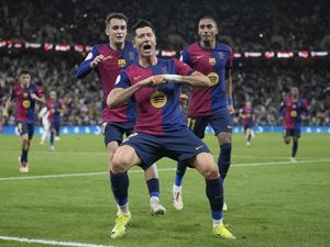 Sevilla Vs Barcelona: Saatnya Barca Pepet Duo Madrid