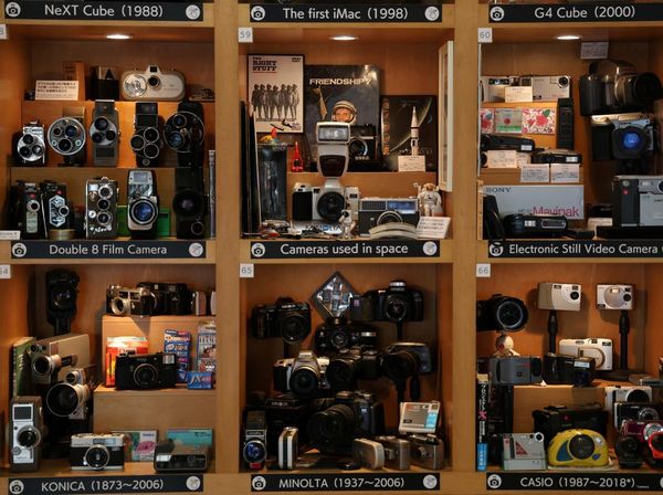 Nostalgia dengan Gadget Lawas di Extinct Media Museum Tokyo