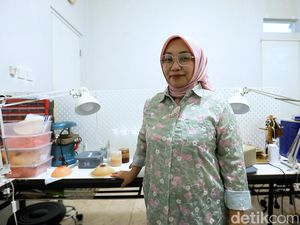 Perspektif Seorang Perupa Payudara Prostetik Perspektif Seorang Perupa Payudara Prostetik