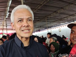 Ganjar Enggan Komentari Polemik Ijazah Jokowi: Dibuktikan di Pengadilan