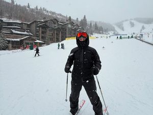 Foto: Momen Khabib Nurmagomedov Main Ski Foto: Momen Khabib Nurmagomedov Main Ski