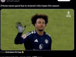 Striker MU Joshua Zirkzee dibilang sedang melambaikan tangan tanda perpisahan Arsenal dengan peluang meraih gelar juara musim ini. Foto: dok. Internet/X (Twitter)