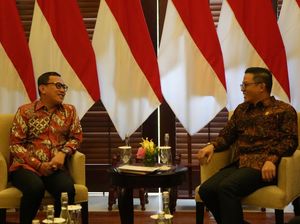 Menteri P2MI Temui Menlu Bahas Perlindungan Pekerja Migran hingga Atnaker Menteri P2MI Temui Menlu Bahas Perlindungan Pekerja Migran hingga Atnaker