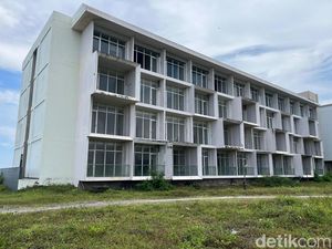 10 Tahun Mangkrak, Penampakan Hotel Mewah Pangandaran Seperti Rumah Hantu