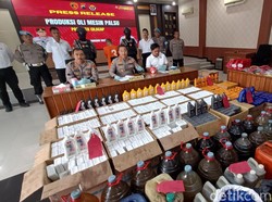 Produsen Oli Palsu di Cilacap Diringkus, Sekali Produksi Cuan 2 Kali Lipat