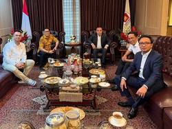 Raffi Ahmad Sambangi DPR, Diskusi Bareng Dasco hingga Adies Kadir