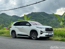 Pantesan Laris, Begini Enaknya Bawa Zenix Hybrid buat Road Trip Bareng Keluarga