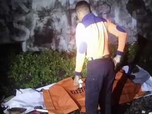 Seorang Wanita Tertabrak Kereta Api di Ngagel Surabaya