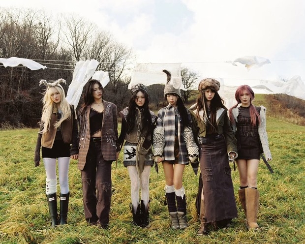 Potret IVE dalam foto konsep lagu 'Rebel Heart'