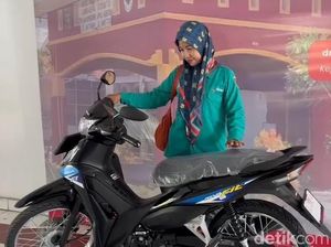 2 Kali Bidan Teladan Rusmiati Kena Prank Hadiah Motor Pemkab Polman 2 Kali Bidan Teladan Rusmiati Kena Prank Hadiah Motor Pemkab Polman