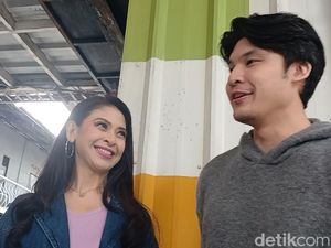 Indira Soediro dan Pasha, Ibu Anak yang Kerap Diduga Suami-Istri