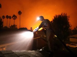5 Alasan Kenapa Kebakaran Los Angeles Begitu Cepat Menyebar 5 Alasan Kenapa Kebakaran Los Angeles Begitu Cepat Menyebar
