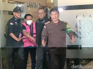 Sidang Perdana Eks Ketua PN Surabaya di Kasus Ronald Tannur Digelar 19 Mei Sidang Perdana Eks Ketua PN Surabaya di Kasus Ronald Tannur Digelar 19 Mei