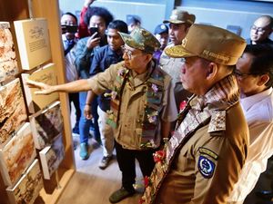 Fadli Zon Puji Leang-Leang Archaeological Maros: Destinasi Wisata Kelas Dunia Fadli Zon Puji Leang-Leang Archaeological Maros: Destinasi Wisata Kelas Dunia
