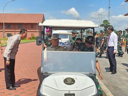 Menhan Sjafrie Sjamsoeddin Kunjungi SMA Taruna Nusantara di Malang