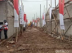 Harapan Muncul di Tengah Bayang-bayang Keputusasan Akibat Banjir Rob