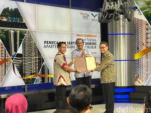 BPN Depok Resmi Serahkan 3.216 Sertifikat Unit Apartemen Transpark Cibubur BPN Depok Resmi Serahkan 3.216 Sertifikat Unit Apartemen Transpark Cibubur