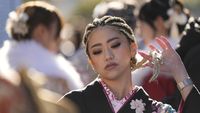 Potret Tradisi yang Paling Ditunggu Anak Muda di Jepang