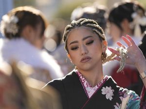 Potret Tradisi yang Paling Ditunggu Anak Muda di Jepang Potret Tradisi yang Paling Ditunggu Anak Muda di Jepang