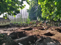 Kata DLH Blitar soal Relokasi Makam Terdampak Proyek Jalan Layang