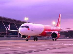 Pesawat China Pabrikan COMAC Mulai Terbang di Vietnam Pesawat China Pabrikan COMAC Mulai Terbang di Vietnam