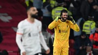 Di lima besar, mulai dari posisi kelima ada empat kiper dengan masing-masing empat clean sheets. Mereka adalah Kepa (Bournemouth), Alisson (Liverpool), Sanchez (Chelsea), Verbruggen (Brighton) (Getty Images)