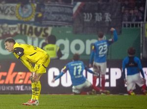 Hasil Bundesliga: Dortmund Kalah 2-4 dari Holstein, Leverkusen Menang