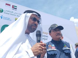 Arab Bantu Korban Gempa Cianjur, Mensos Harap Bantuan Tambah Lagi