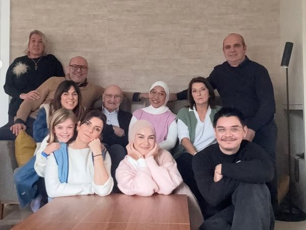 Momen Irish Bella Pulang Kampung ke Belgia, Semua Kumpul Bikin Tersenyum