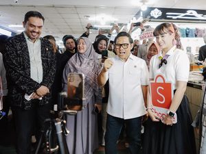 Transformasi Pasar Tanah Abang, Kini Banyak Pedagang Pakai Live Shopping