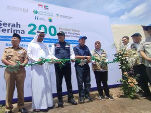 Mensos Resmikan 200 Unit Rumah bagi Korban Gempa Cianjur Mensos Resmikan 200 Unit Rumah bagi Korban Gempa Cianjur