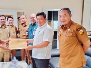 Darurat Sampah, Pj Walkot Pekanbaru Copot Plt Kadis LHK! Darurat Sampah, Pj Walkot Pekanbaru Copot Plt Kadis LHK!