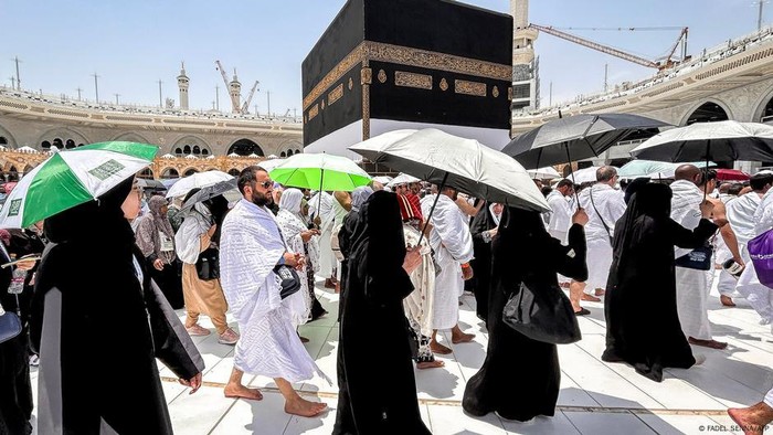 Saudi Waspadai Panas Ekstrem pada Musim Haji 2025 Saudi Waspadai Panas Ekstrem pada Musim Haji 2025