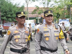 Sertijab Kapolres Sampang, AKBP Hendro Kenang Momen Menginap di Polsek