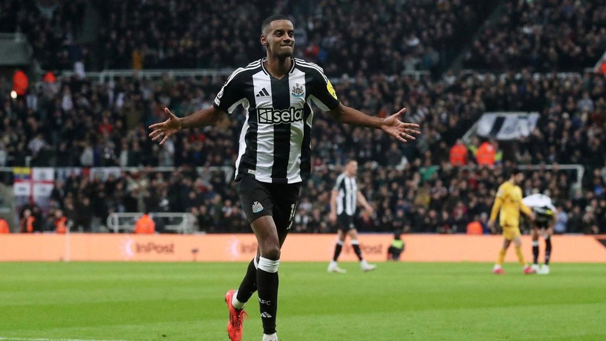 Alexander Isak terus bikin lawan-lawan di Liga Inggris terisak-isak (REUTERS/Scott Heppell)