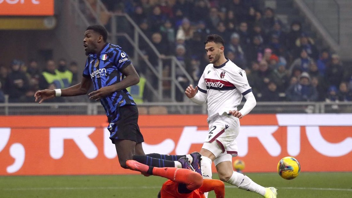 Inter Milan diredam Bologna 2-2 di kandang (REUTERS/Alessandro Garofalo)