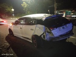 Yaris Tabrak Pembatas Jalan di Kalasan Sleman, 1 Orang Tewas