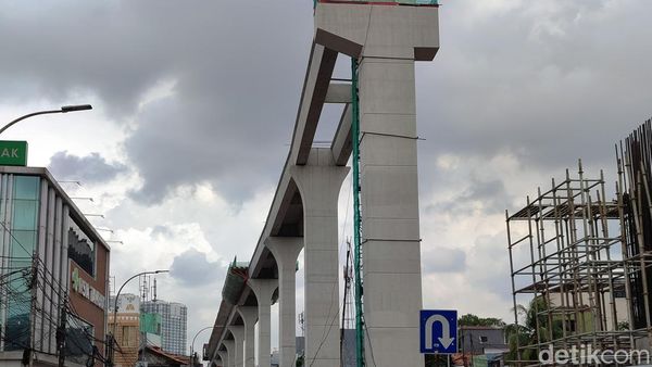 Melihat Progres Pembangunan LRT Jakarta Velodrome-Manggarai