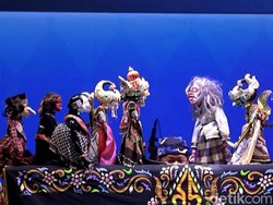 Pagelaran Akbar Wayang Golek: Angkat Tradisi Nasional di Hari Desa