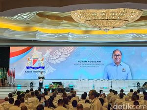 Rosan ke Prabowo: Dinamika di Kadin Telah Selesai Secara Damai & Tuntas Rosan ke Prabowo: Dinamika di Kadin Telah Selesai Secara Damai & Tuntas
