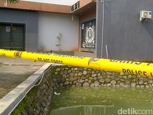 Pria Tewas Digorok di Karaoke Bodeh Pemalang, Diduga Dibunuh Teman Sendiri Pria Tewas Digorok di Karaoke Bodeh Pemalang, Diduga Dibunuh Teman Sendiri