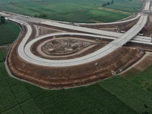 Tol Probowangi Kraksaan-Paiton Ditargetkan Selesai April 2025
