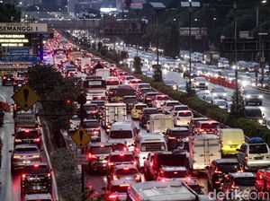 Macet Jakarta Bikin Emosi, Kecepatan Rata-rata Cuma 20 Km/Jam Macet Jakarta Bikin Emosi, Kecepatan Rata-rata Cuma 20 Km/Jam