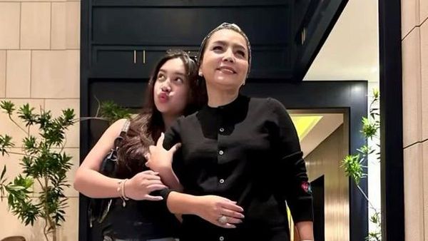 7 Potret Mayangsari & Khirani, Putri Semata Wayangnya yang Kini Sudah Remaja