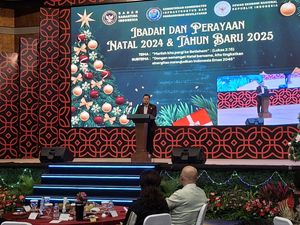 Menko AHY Hadiri Perayaan Natal Barantin dan DEN, Ingatkan Persatuan-Toleransi